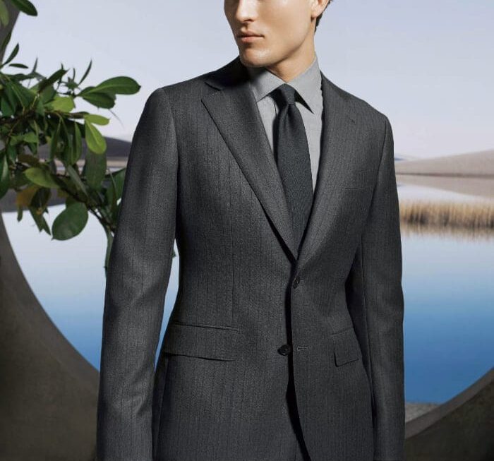 Best Fabrics for Business Suits: Wool, Polyester, or Blends?